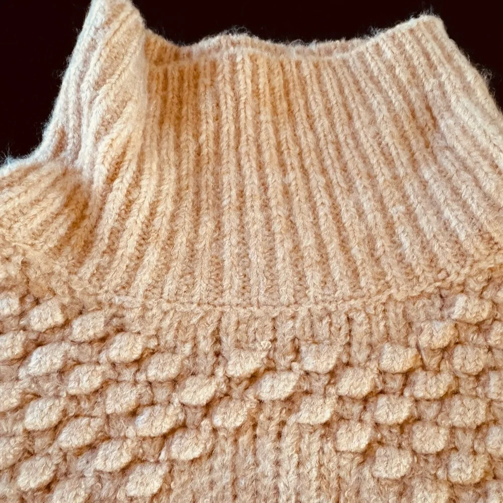 Free People Bradley Pullover Camel Heather Turtleneck Sweater Bubble Mock neck